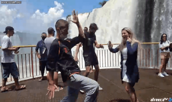 16140816869474.gif