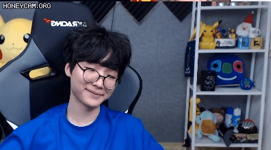 16176331101524.gif