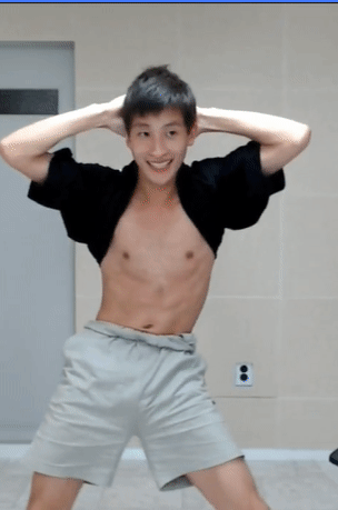 16249698795235.gif