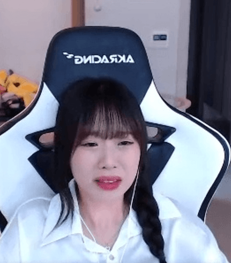16288974858278.png