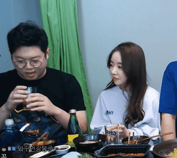 16291962831629.gif