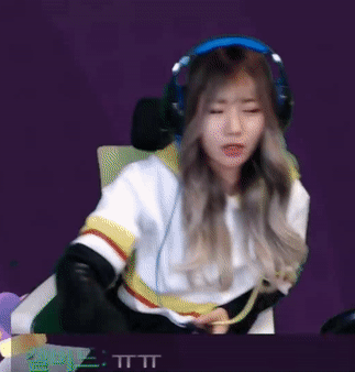 16302654410506.gif