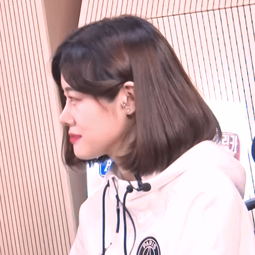 16304130923907.gif