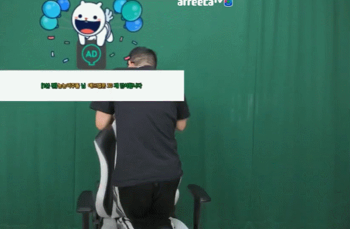 16413498804797.gif