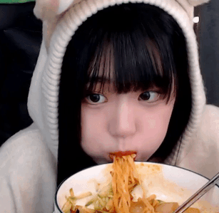 16269672841936.gif