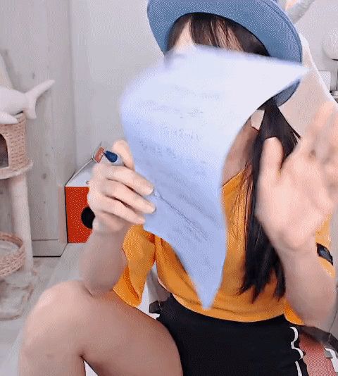 16301424869473.gif